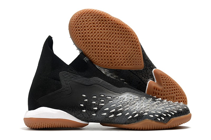 ADIDAS PREDATOR FREAK + IC